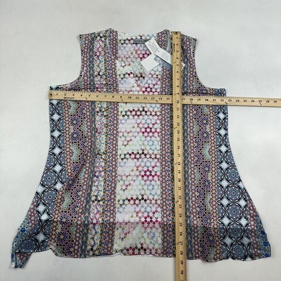 NWT Unity World Wear Plus Size 3X Sleeveless Tank Blouse V-Neck Floral Geometric - Picture 2 of 7